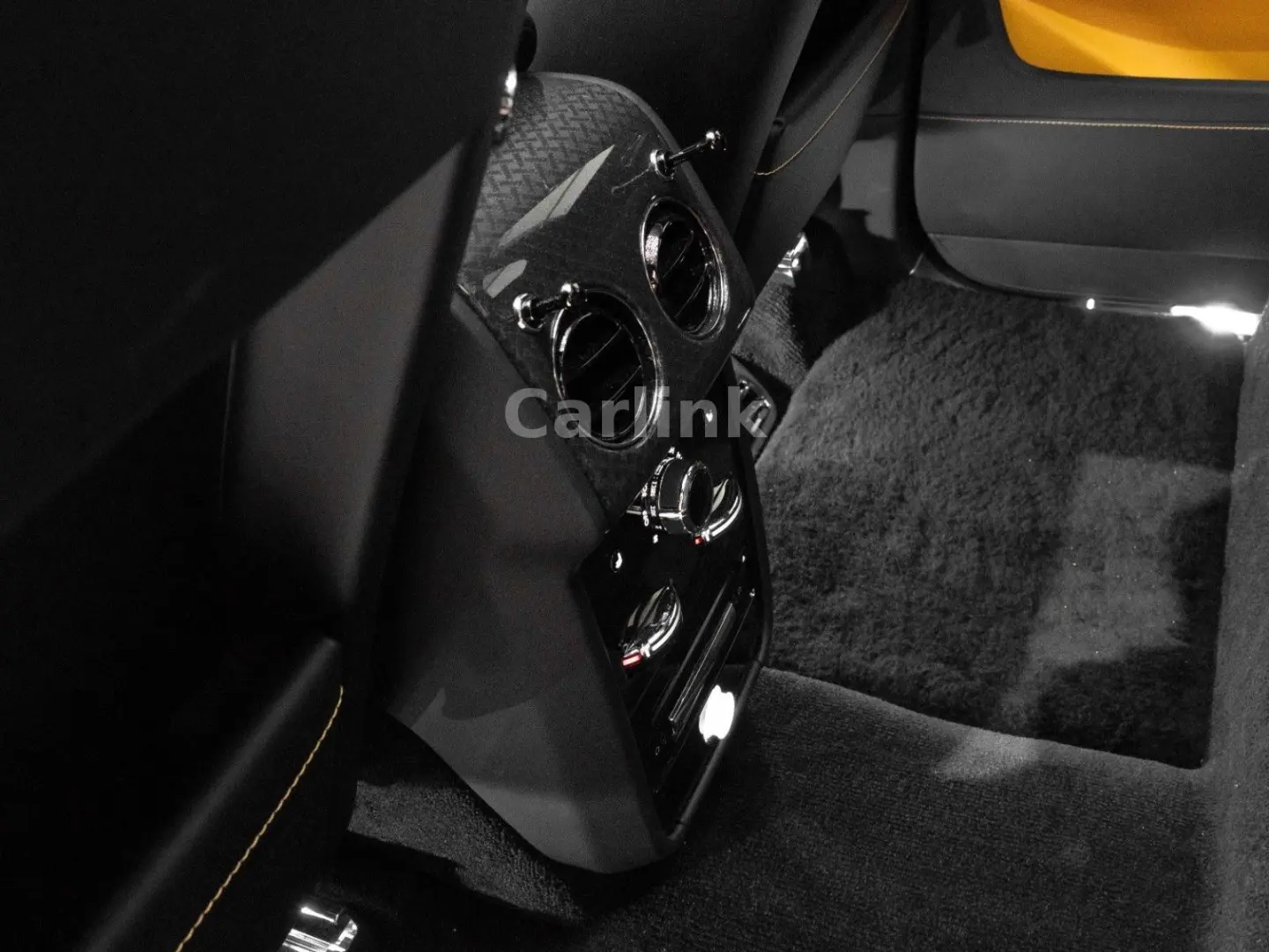 Cullinan Black Badge -SHOOTING STAR-THEATRE-