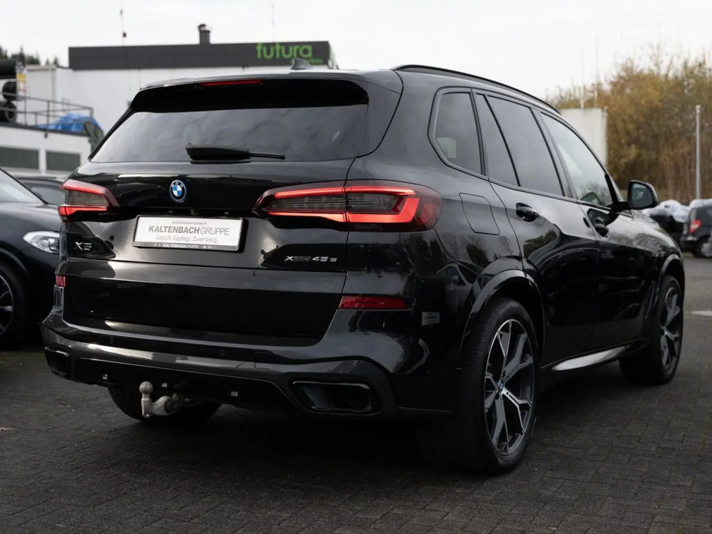 X5 xDrive 45e M-Sport PANO AHK HUD LASER LED ACC