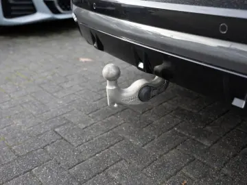 X5 xDrive 45e M-Sport PANO AHK HUD LASER LED ACC