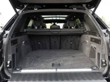 X5 xDrive 45e M-Sport PANO AHK HUD LASER LED ACC