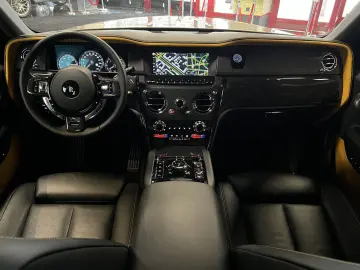 Cullinan 4-SI CRBON TV BESPO BLACK-BADGE STAR KÜ