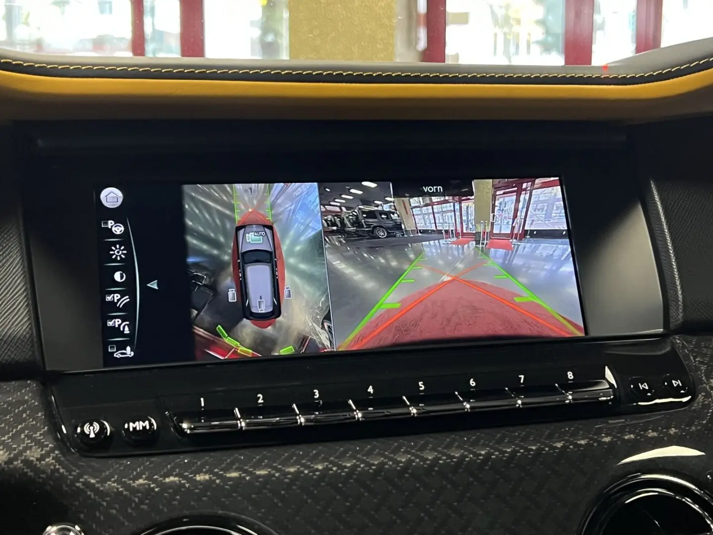 Cullinan 4-SI CRBON TV BESPO BLACK-BADGE STAR KÜ