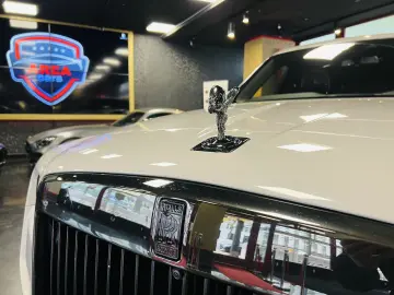 Cullinan 4-SI CRBON TV BESPO BLACK-BADGE STAR KÜ