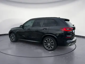X5 xDrive45e M Sportpaket Innovationsp. Head-Up