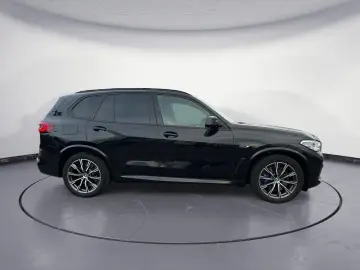 X5 xDrive45e M Sportpaket Innovationsp. Head-Up