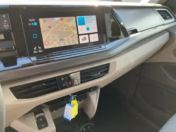 Multivan 2 0 TDI DSG Navi Sitzh.