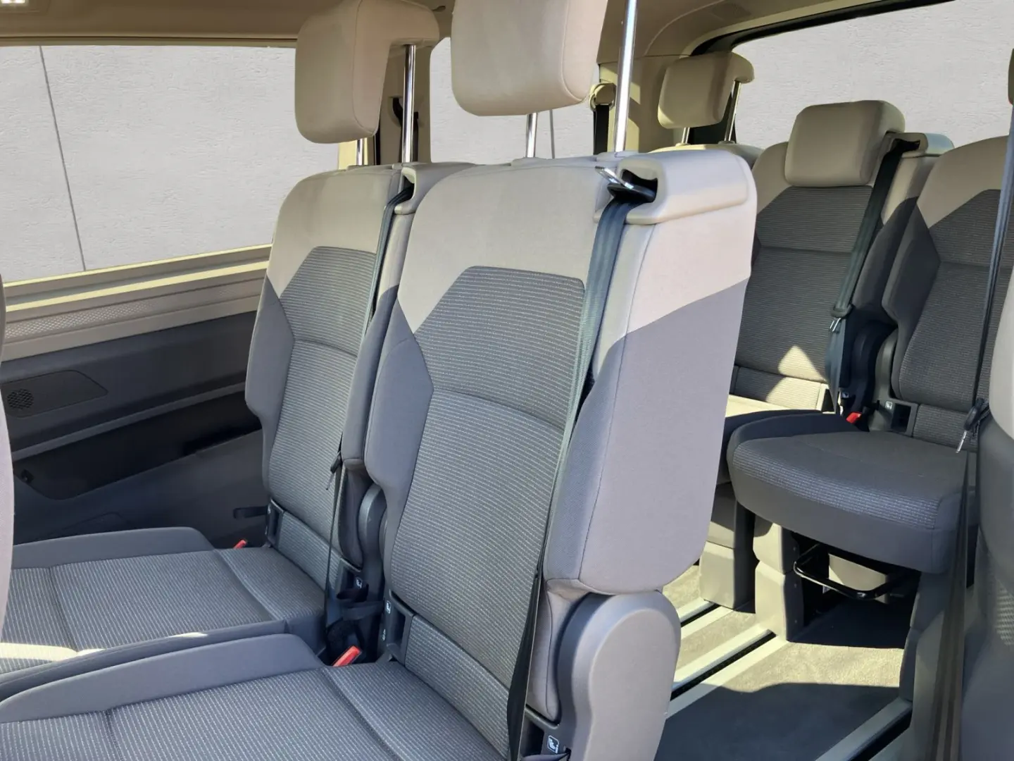 Multivan 2 0 TDI DSG Navi Sitzh.