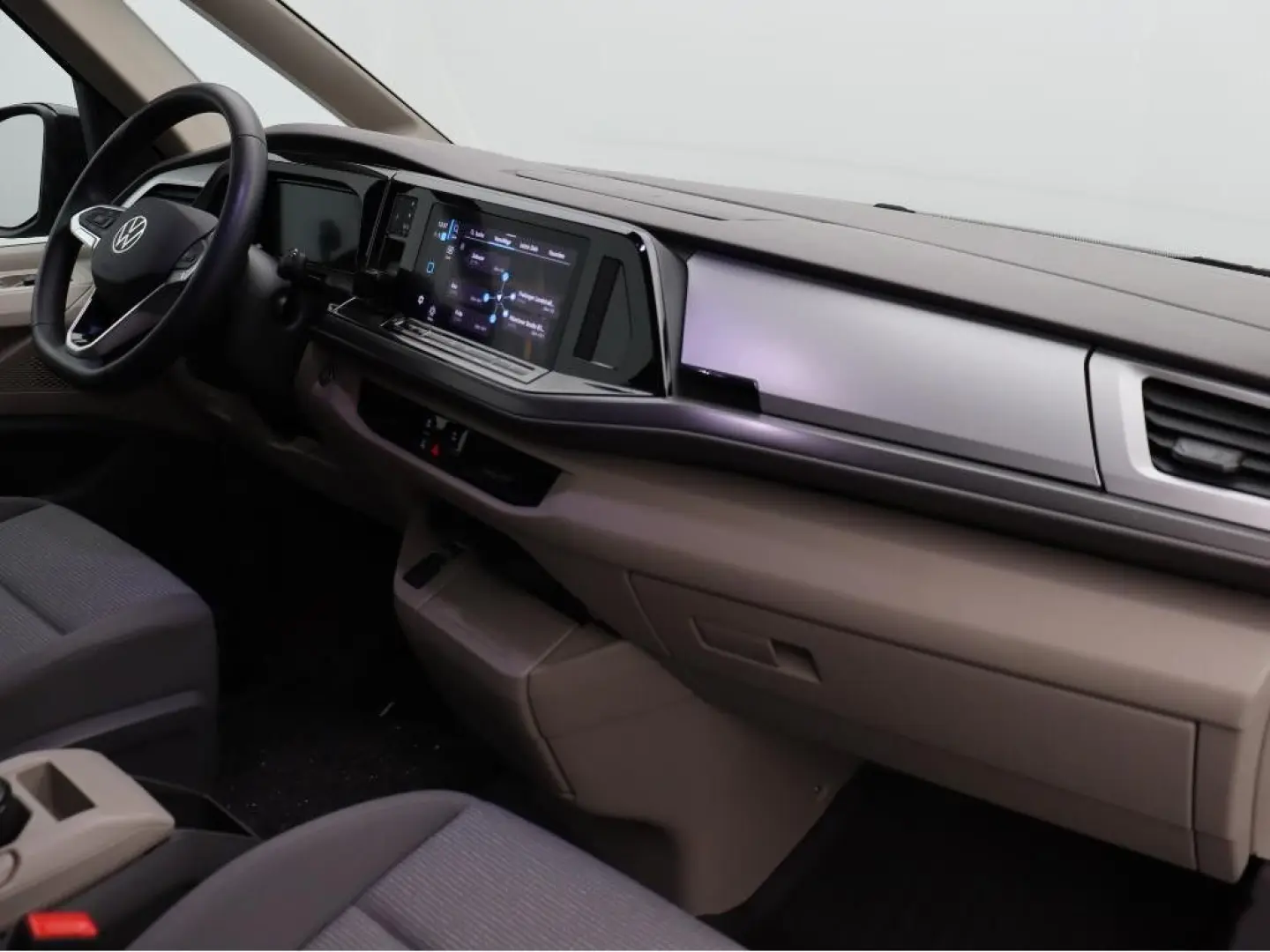 T7 Multivan 2.0 TDI DSG 6-Sitzer  Kamera  AHK  N