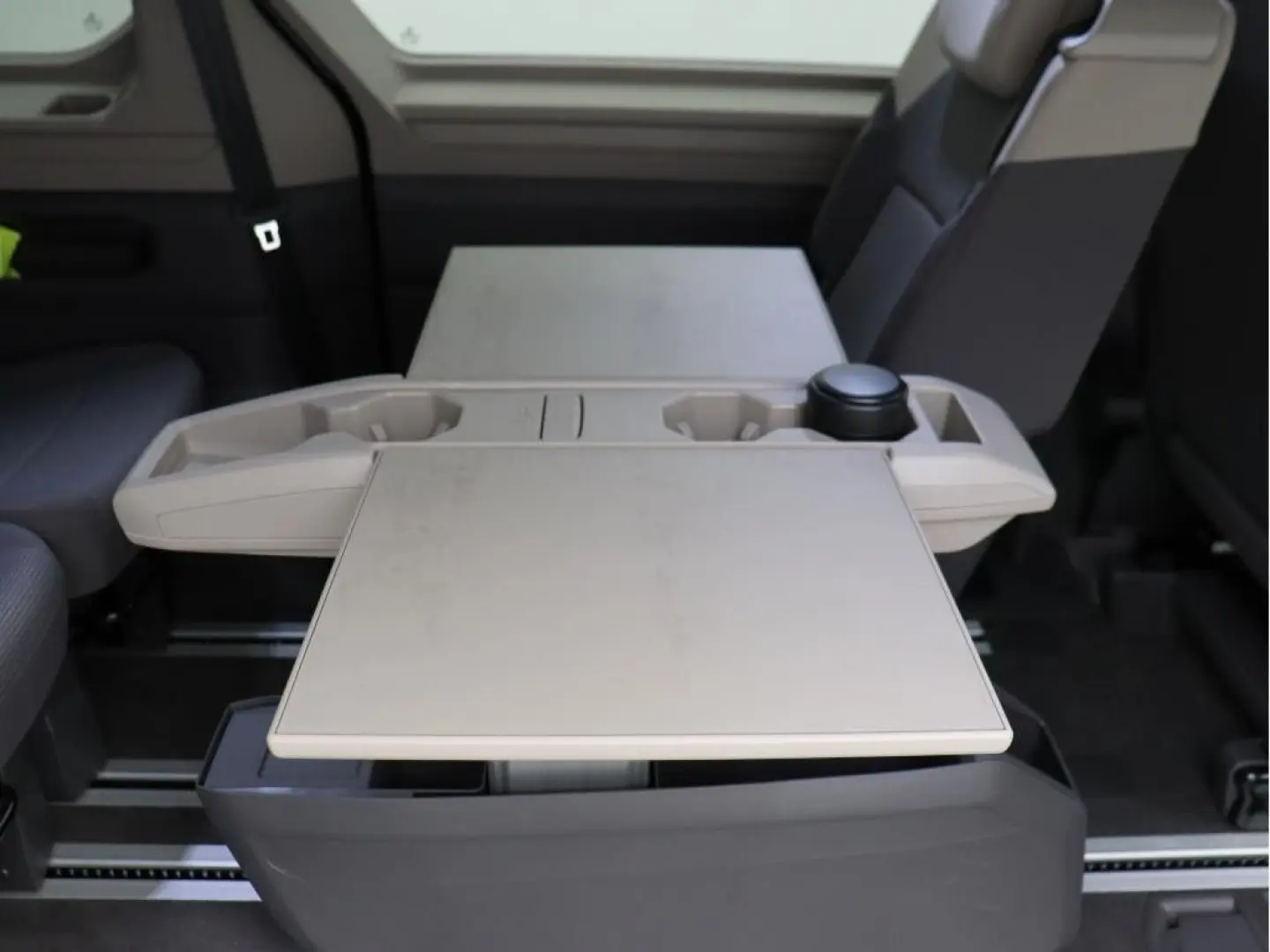 T7 Multivan 2.0 TDI DSG 6-Sitzer  Kamera  AHK  N