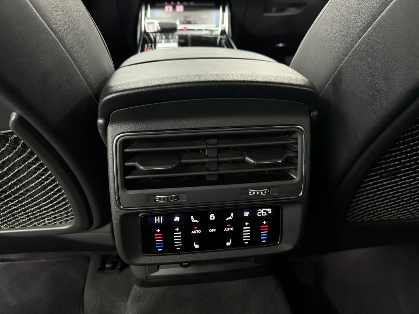 Audi Q8 55 TFSI quattro Tiptronic MHEV