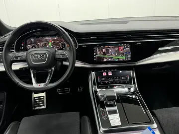 Audi Q8 55 TFSI quattro Tiptronic MHEV