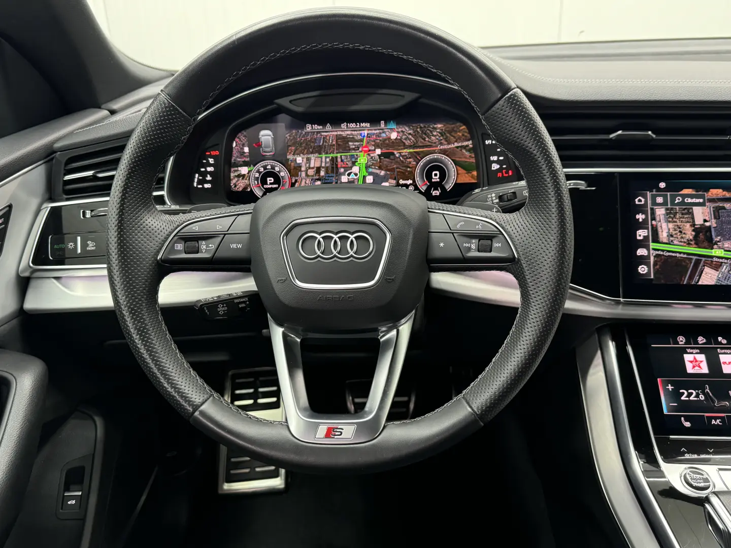 Audi Q8 55 TFSI quattro Tiptronic MHEV