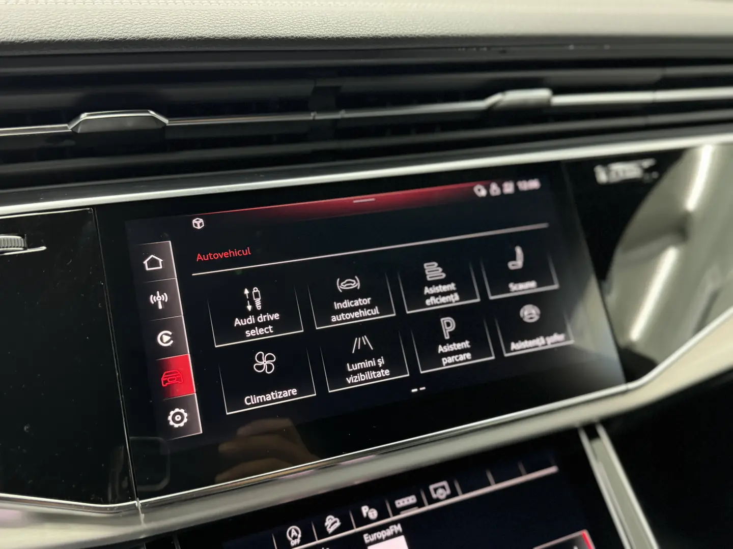 Audi Q8 55 TFSI quattro Tiptronic MHEV