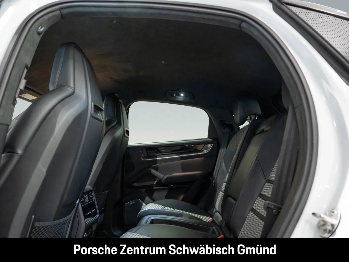 Cayenne S Coupe Burmester Sportabgas LED-Matrix