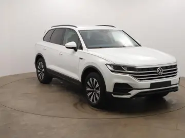 Touareg 4Motion 3.0 TDI SCR Klima Tempo PDC Nav