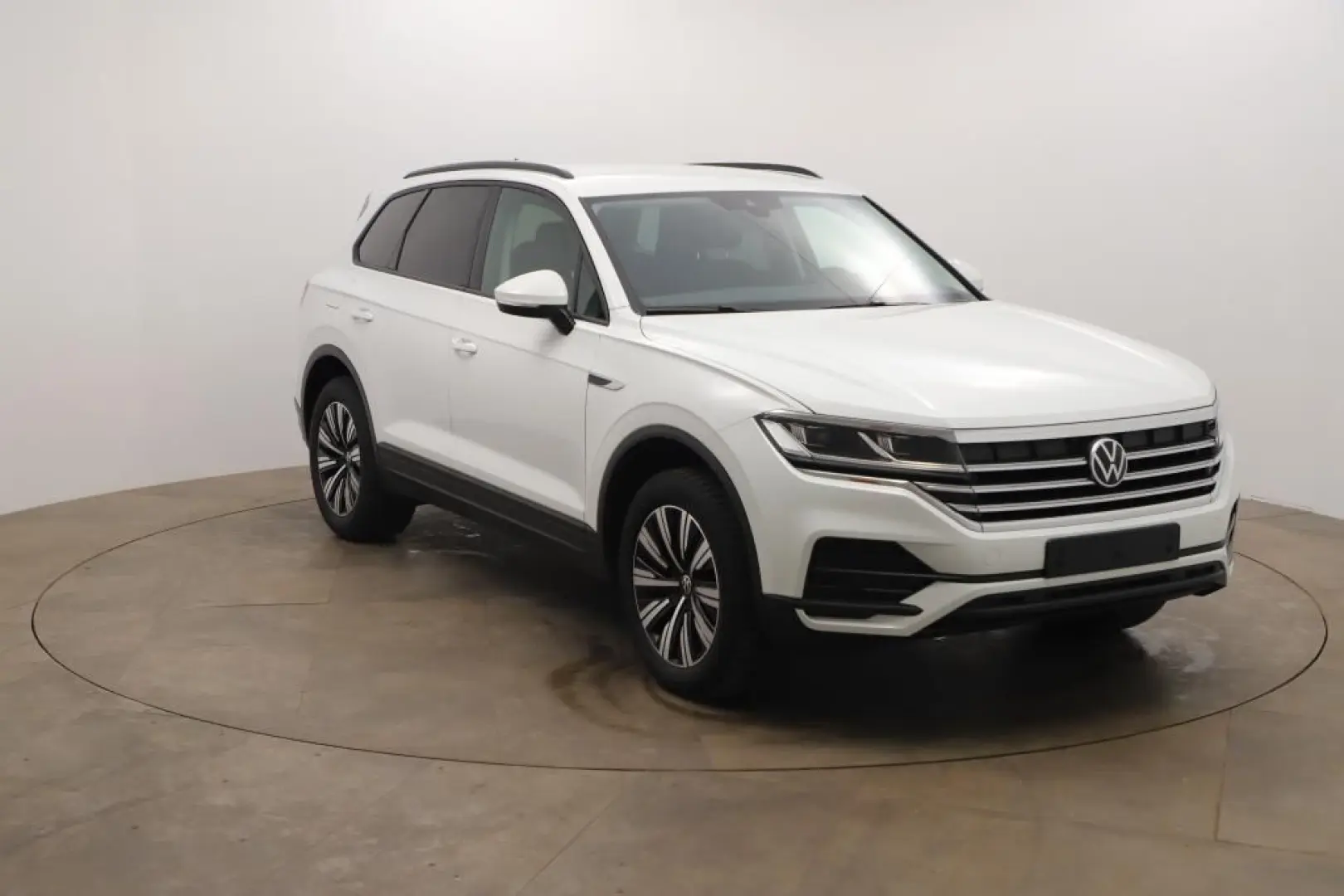 Touareg 4Motion 3.0 TDI SCR Klima Tempo PDC Nav
