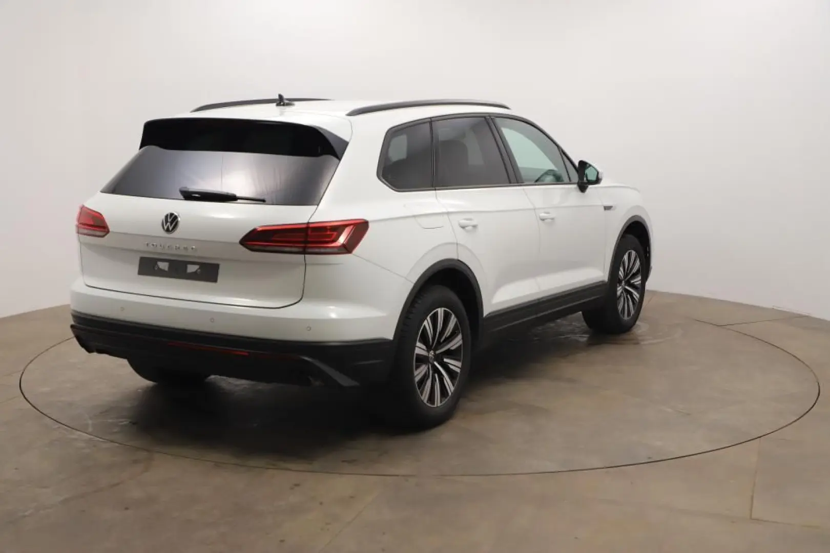Touareg 4Motion 3.0 TDI SCR Klima Tempo PDC Nav