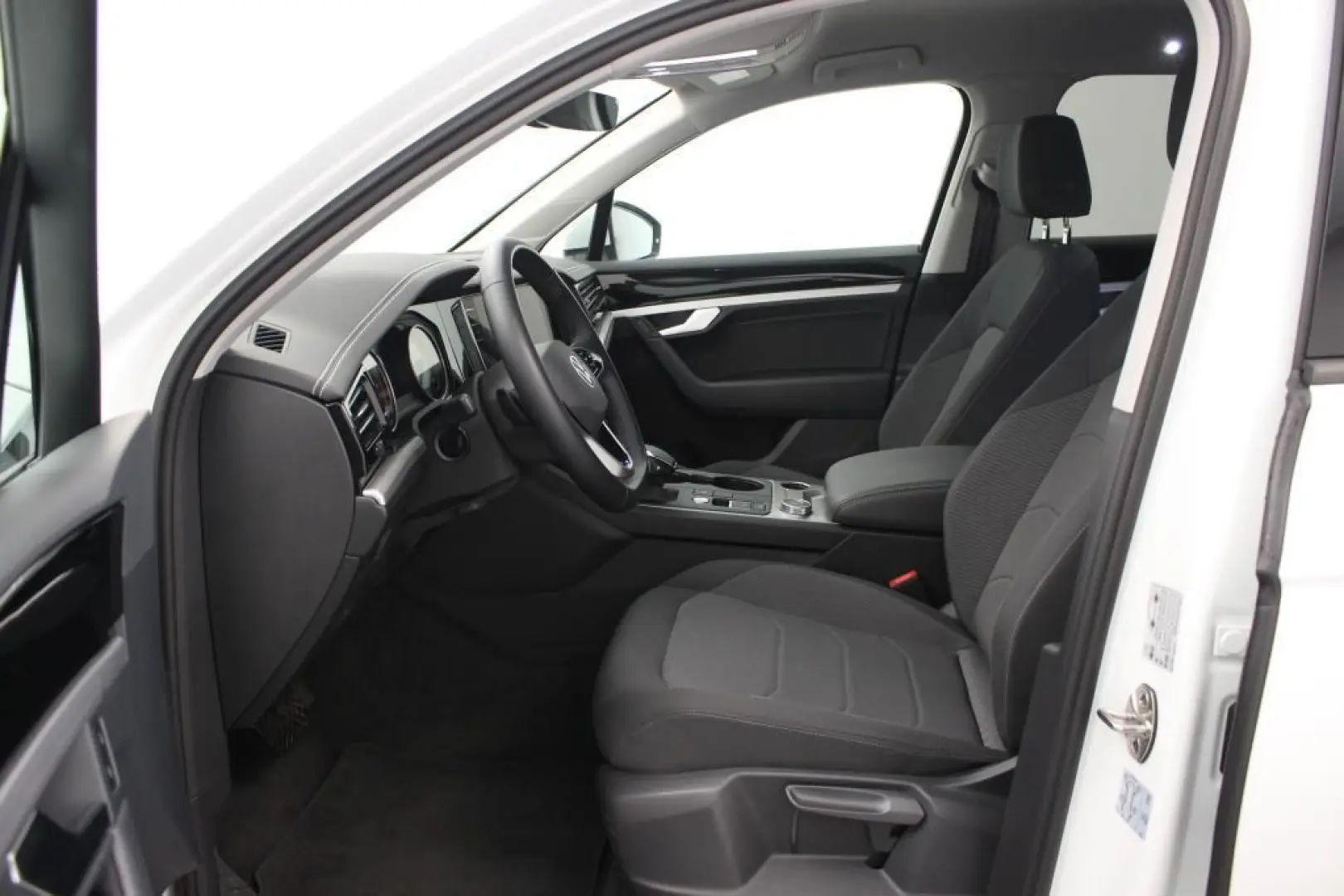 Touareg 4Motion 3.0 TDI SCR Klima Tempo PDC Nav