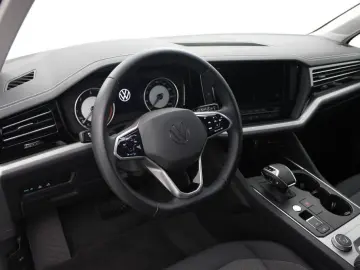 Touareg 4Motion 3.0 TDI SCR Klima Tempo PDC Nav