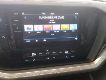 Touareg 4Motion 3.0 TDI SCR Klima Tempo PDC Nav