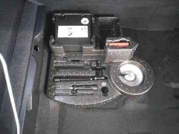 Touareg 4Motion 3.0 TDI SCR Klima Tempo PDC Nav