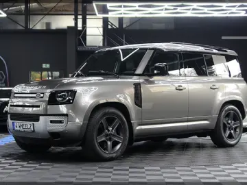 Defender 3.0 D250 MHEV XS LUFT   PANO