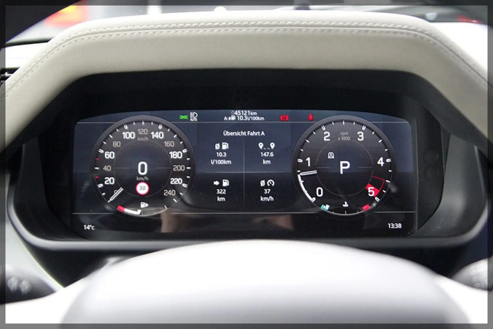 Defender 3.0 D250 MHEV XS LUFT   PANO