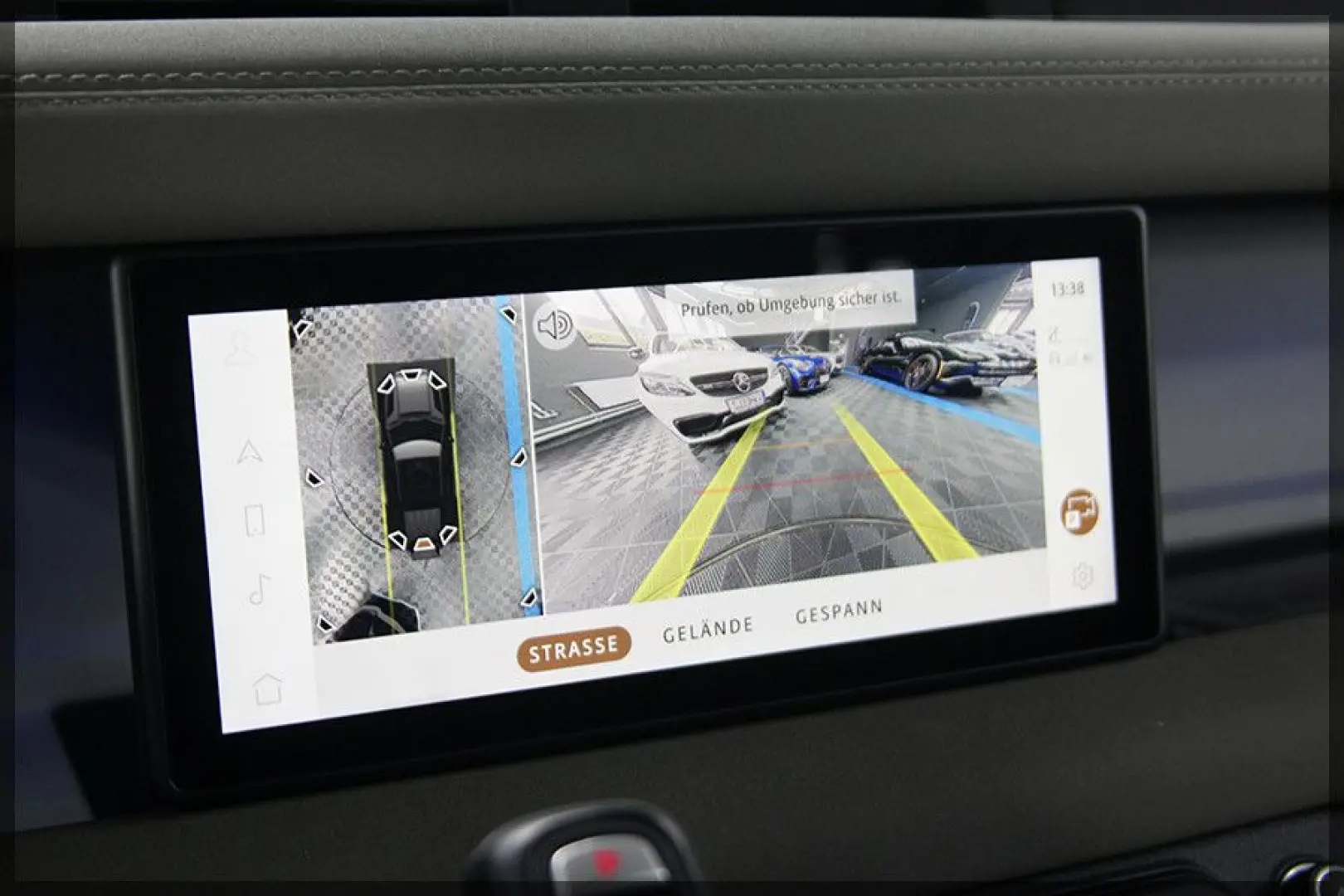 Defender 3.0 D250 MHEV XS LUFT   PANO