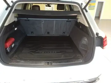 Touareg 3.0 TDI Atmosphere V6 SCR 4M Automatik