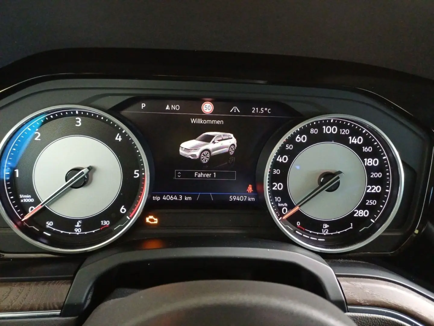 Touareg 3.0 TDI Atmosphere V6 SCR 4M Automatik