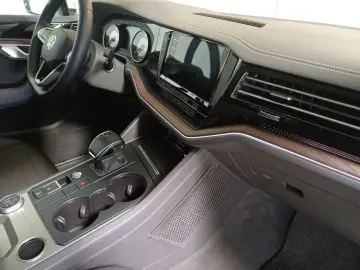 Touareg 3.0 TDI Atmosphere V6 SCR 4M Automatik