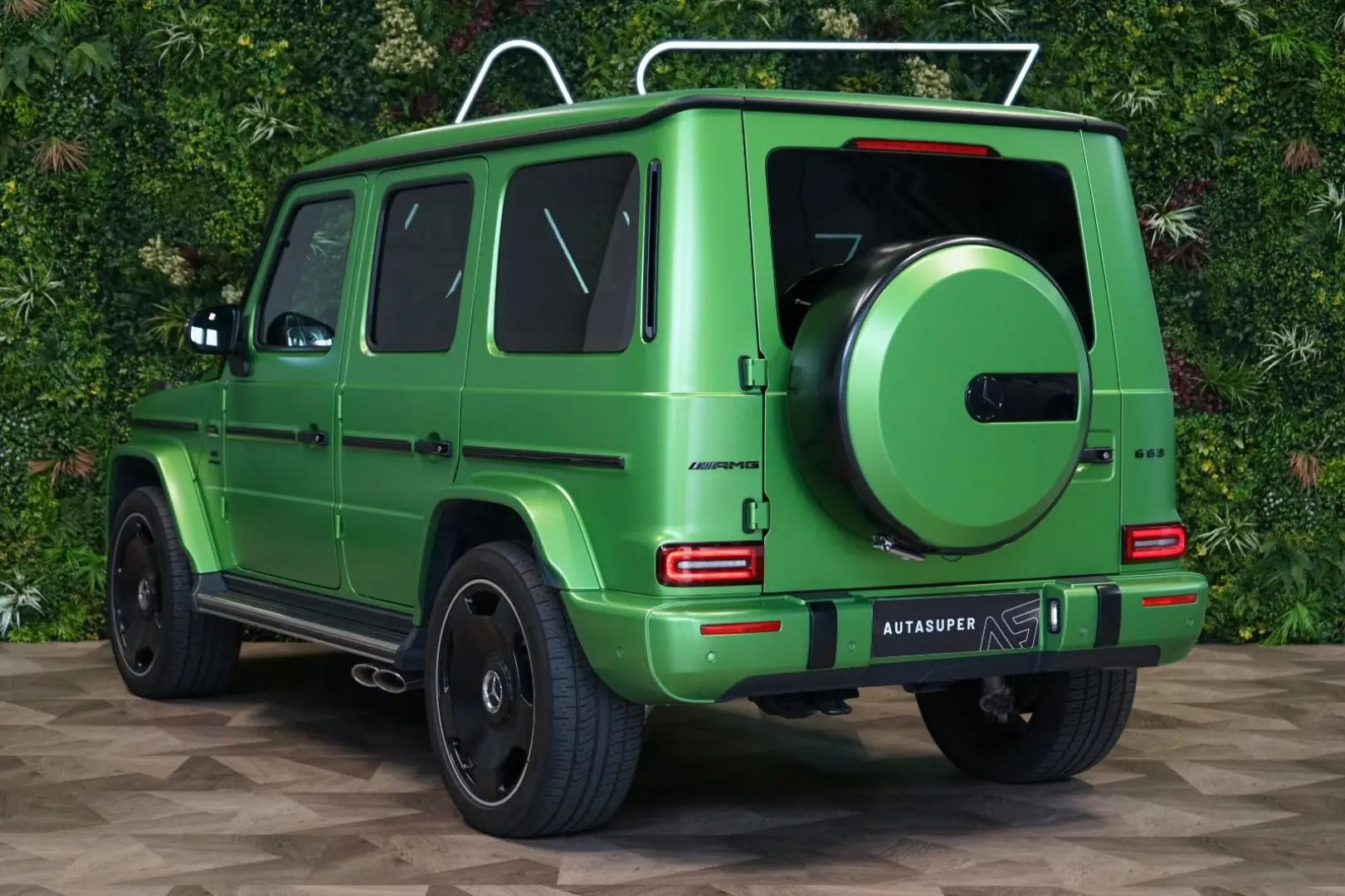 G63 AMG MANUFAKTUR BURM 360 CARBON 141.405€ NETT