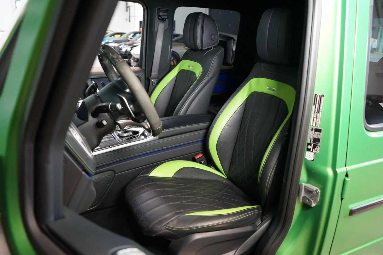 G63 AMG MANUFAKTUR BURM 360 CARBON 141.405€ NETT