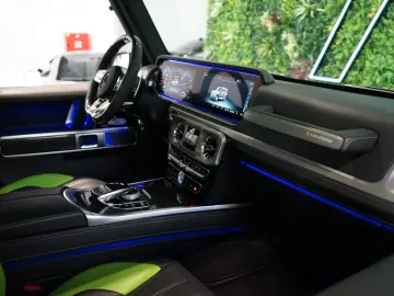 G63 AMG MANUFAKTUR BURM 360 CARBON 141.405€ NETT