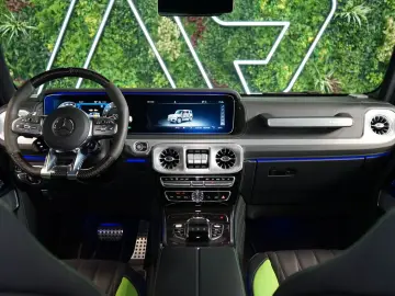 G63 AMG MANUFAKTUR BURM 360 CARBON 141.405€ NETT