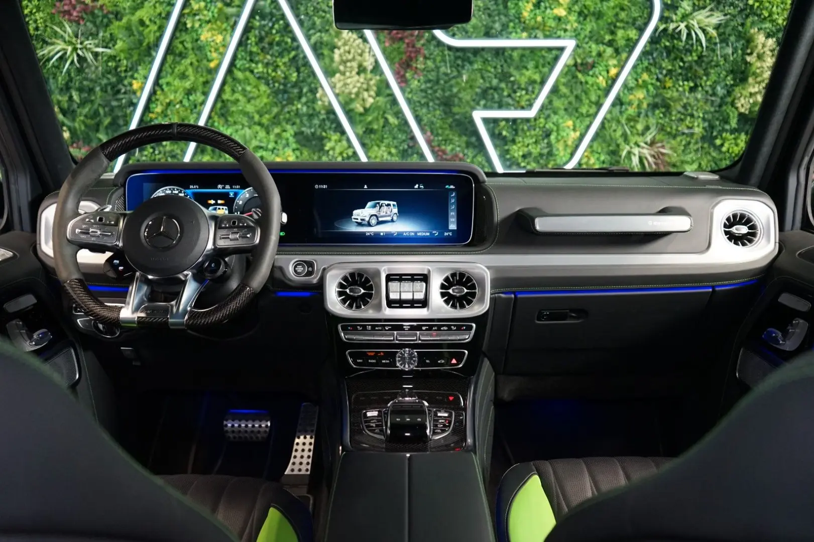 G63 AMG MANUFAKTUR BURM 360 CARBON 141.405€ NETT