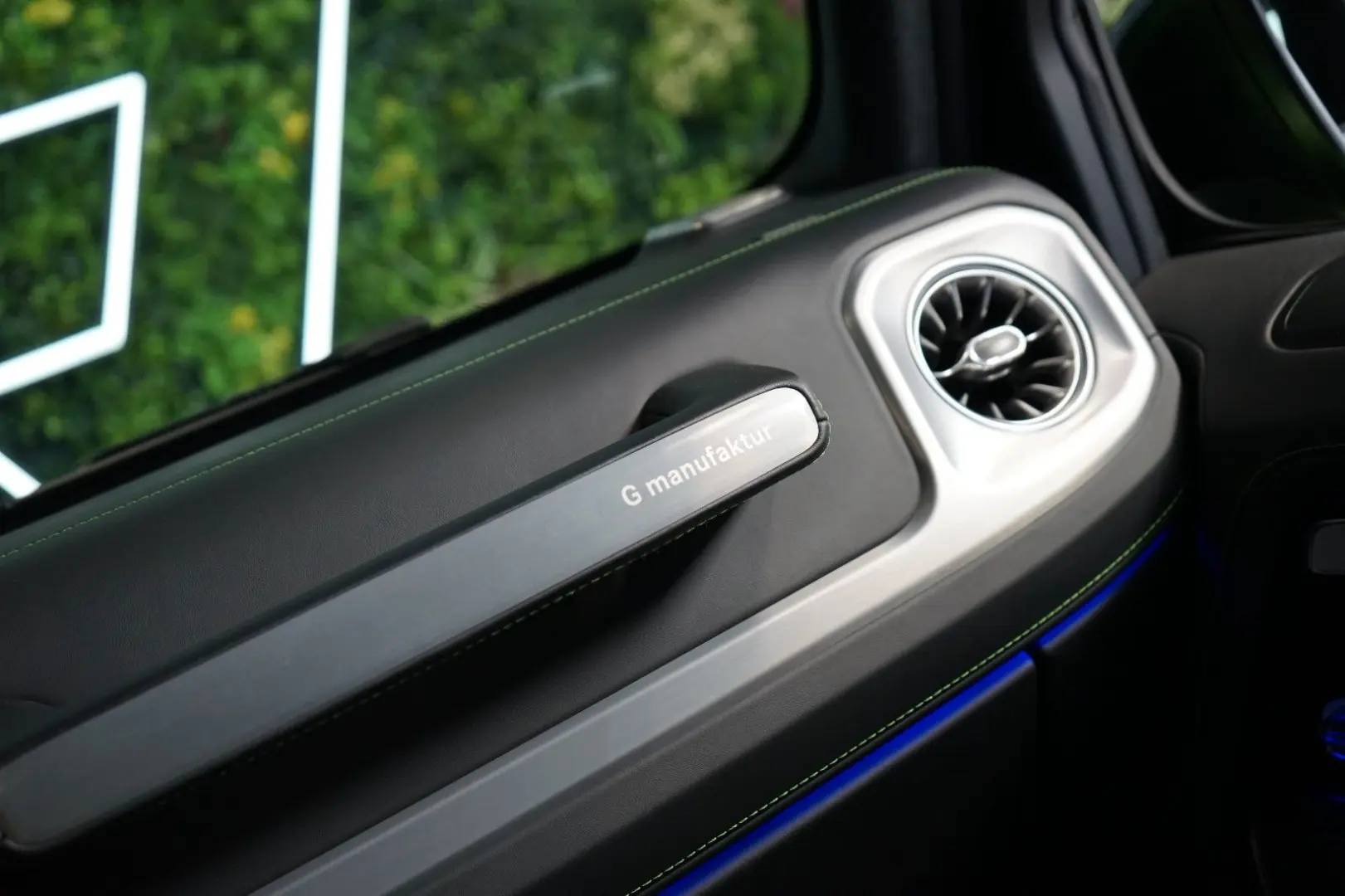 G63 AMG MANUFAKTUR BURM 360 CARBON 141.405€ NETT