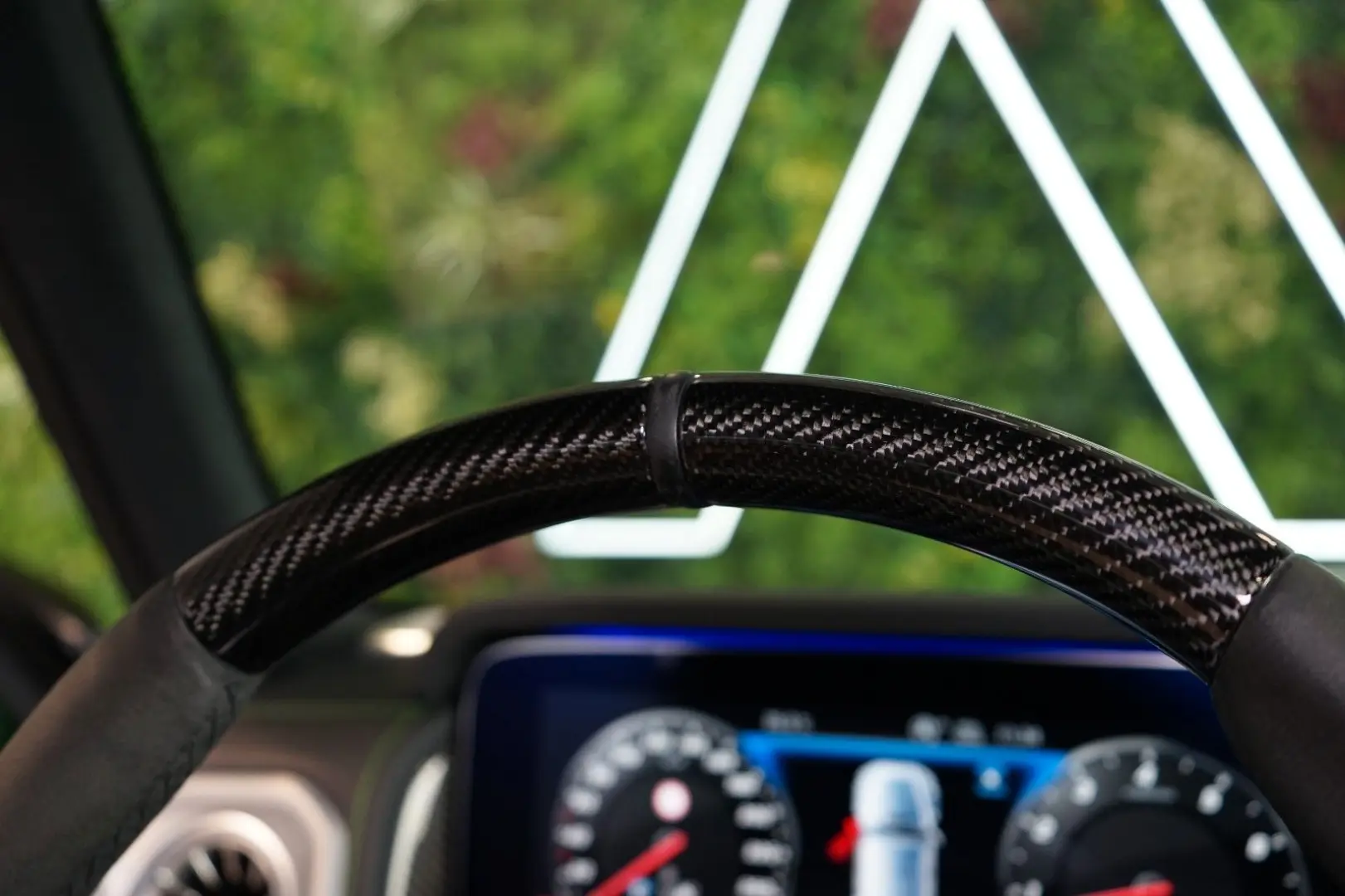 G63 AMG MANUFAKTUR BURM 360 CARBON 141.405€ NETT