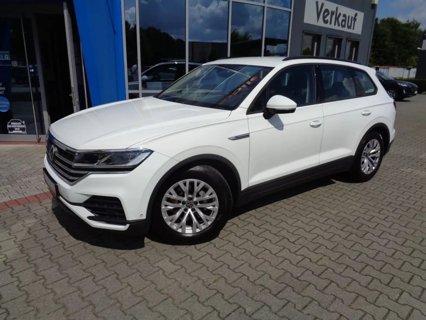 Touareg 3.0 V6 TDI 4Motion DPF Navi AHK Kam ACC