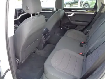 Touareg 3.0 V6 TDI 4Motion DPF Navi AHK Kam ACC