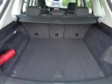 Touareg 3.0 V6 TDI 4Motion DPF Navi AHK Kam ACC