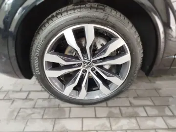 Touareg 3.0 TDI 4Motion R-Line Navi Leder IQ.Lig