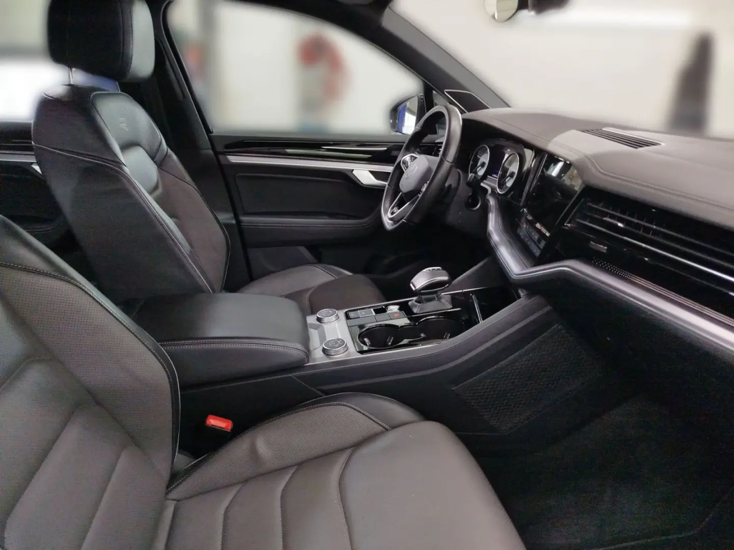 Touareg 3.0 TDI 4Motion R-Line Navi Leder IQ.Lig