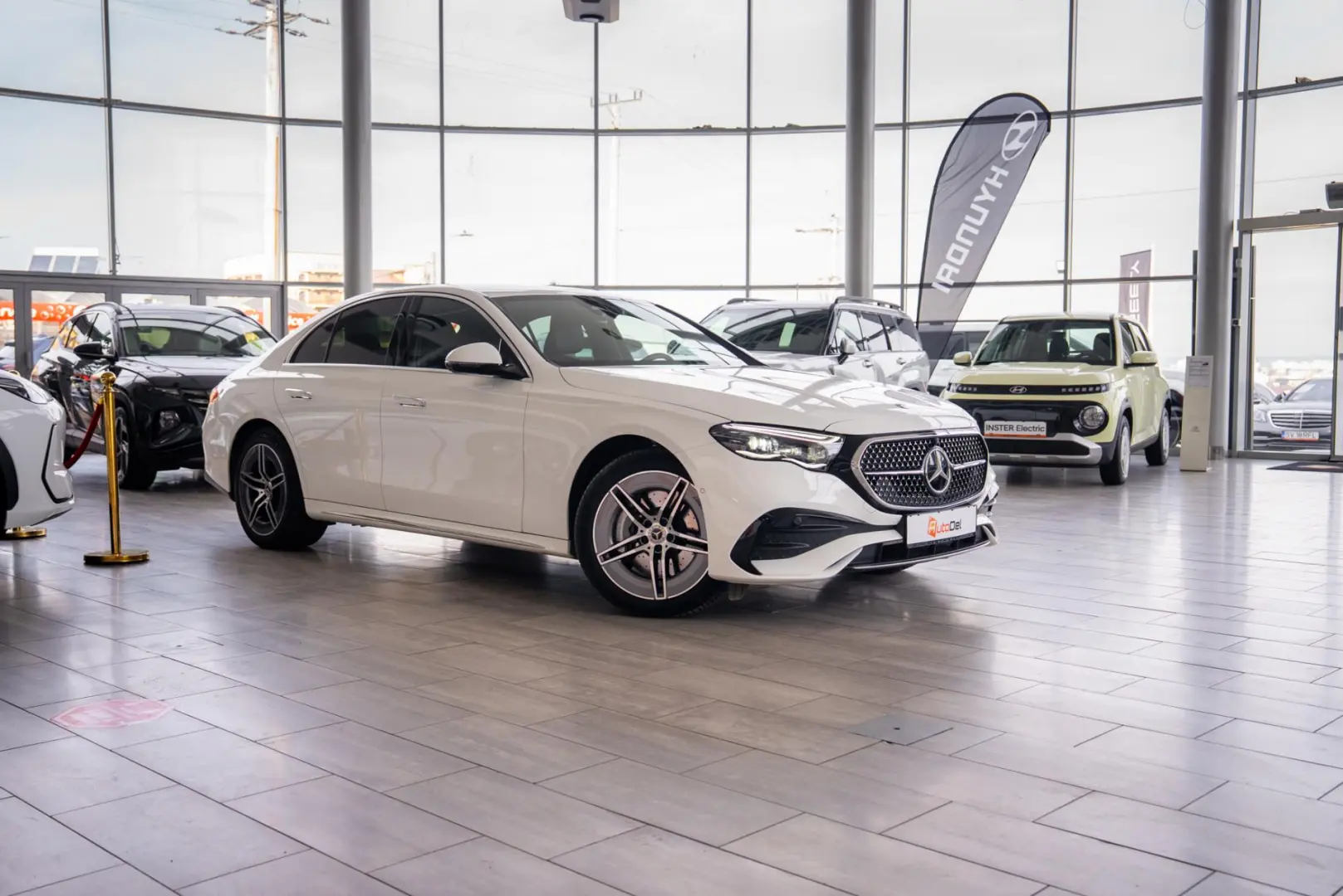 Mercedes-Benz E-Class E300 DE 4MATIC AMG LINE