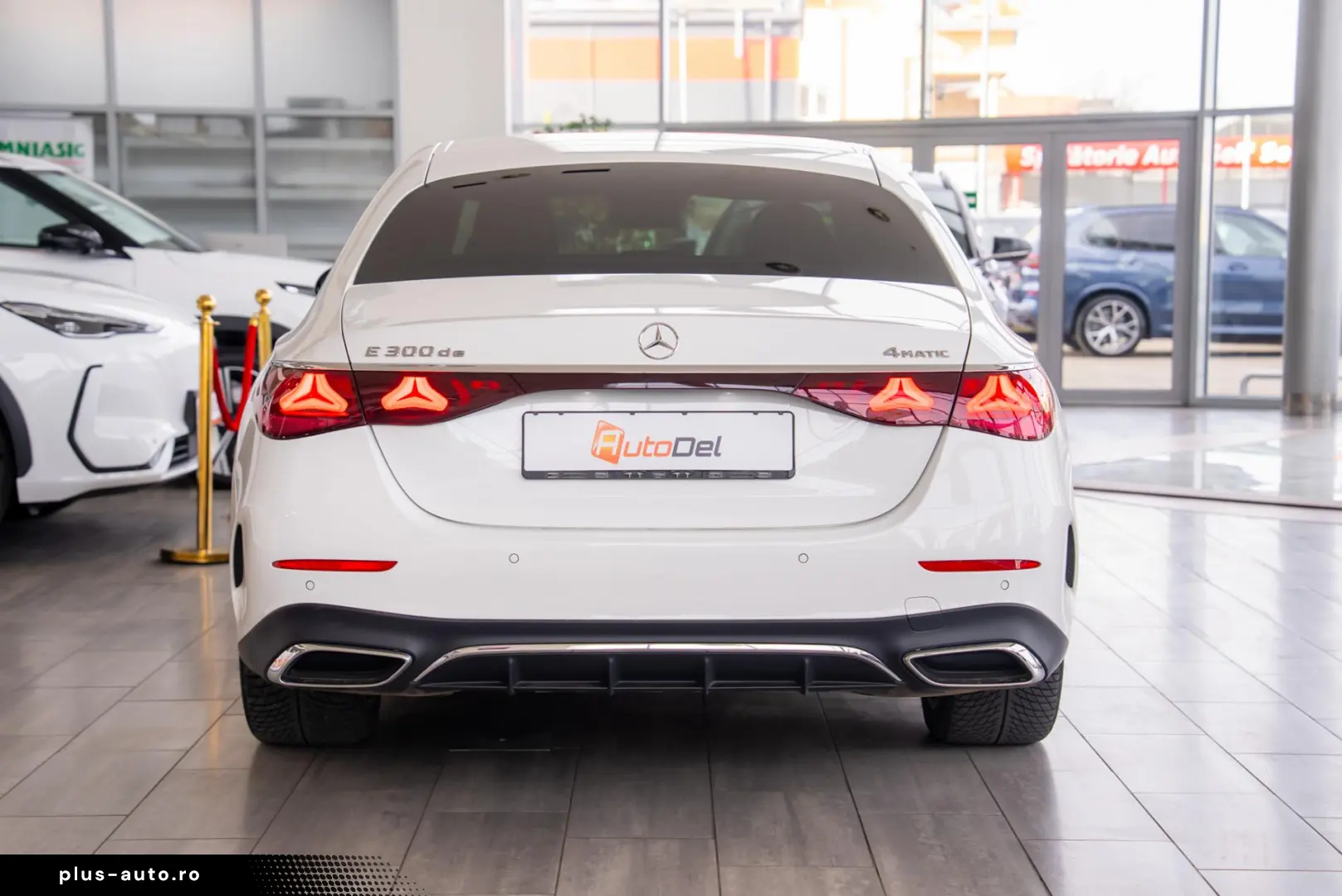 Mercedes-Benz E-Class E300 DE 4MATIC AMG LINE