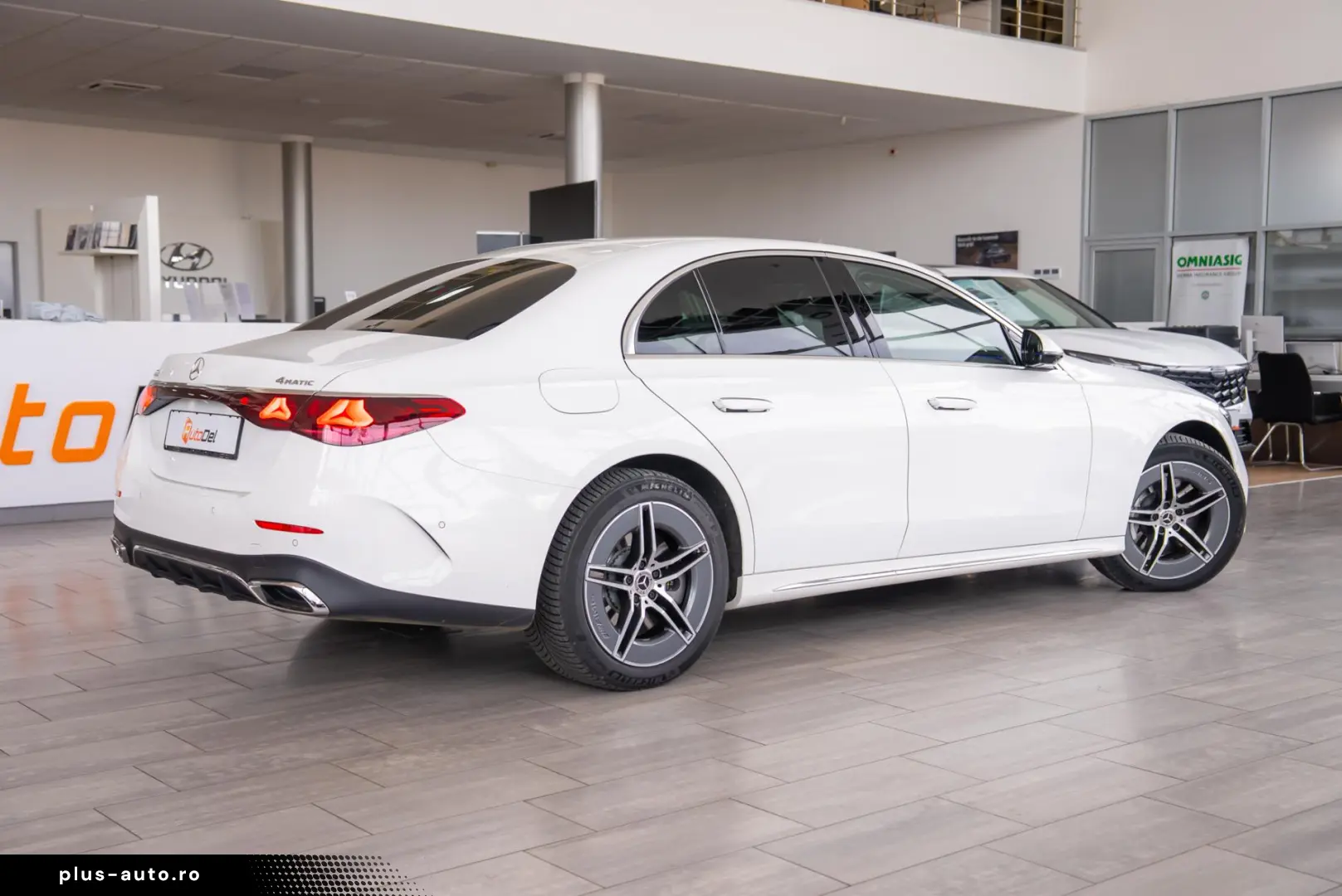 Mercedes-Benz E-Class E300 DE 4MATIC AMG LINE