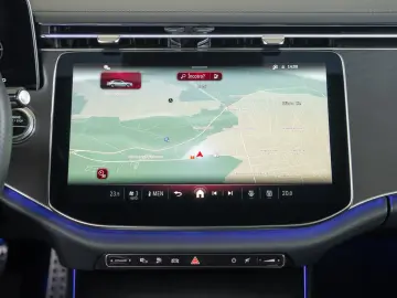 Mercedes-Benz E-Class E300 DE 4MATIC AMG LINE