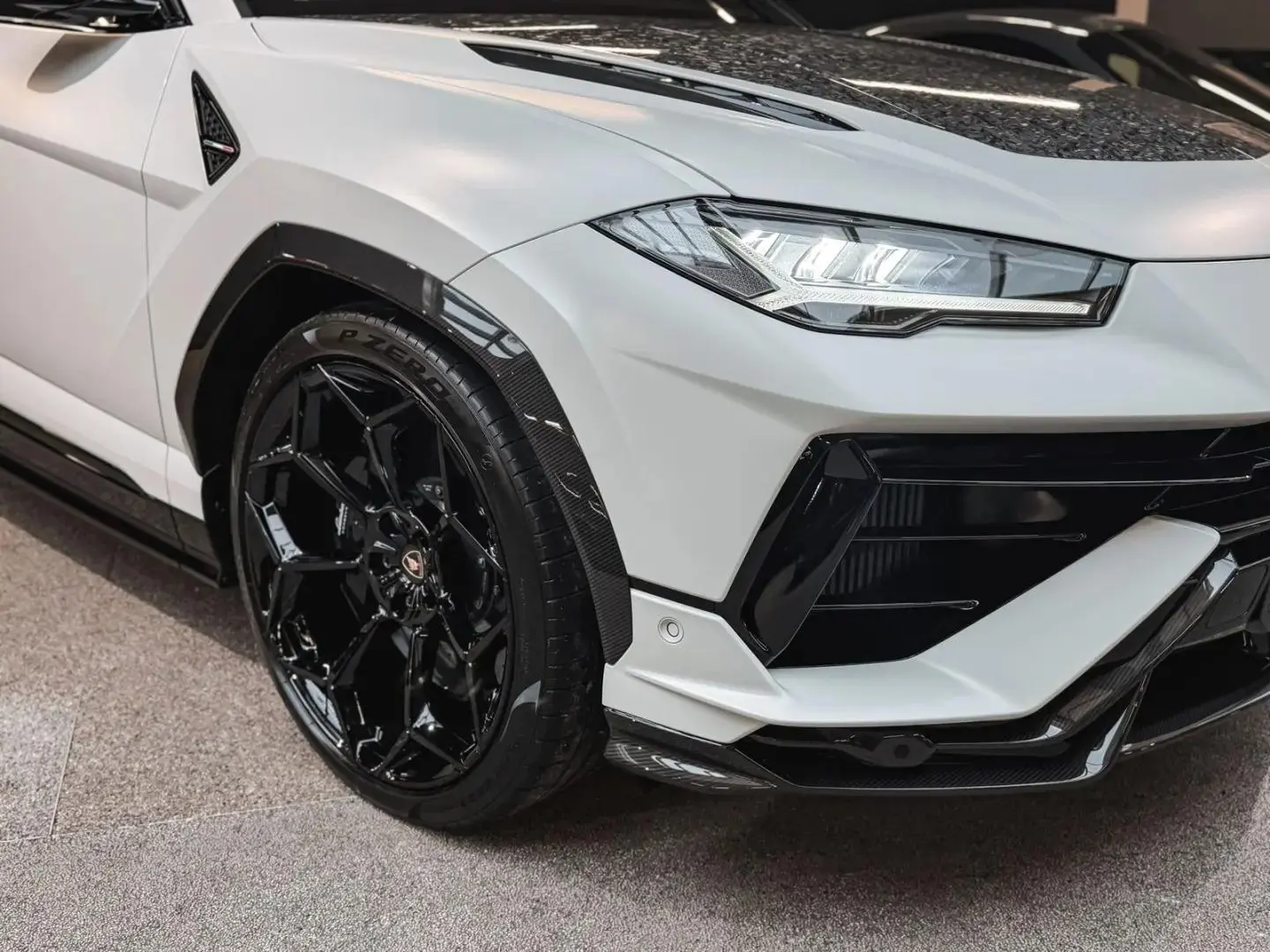 Urus Performante PPF ADAS B&O-3D Head-Up