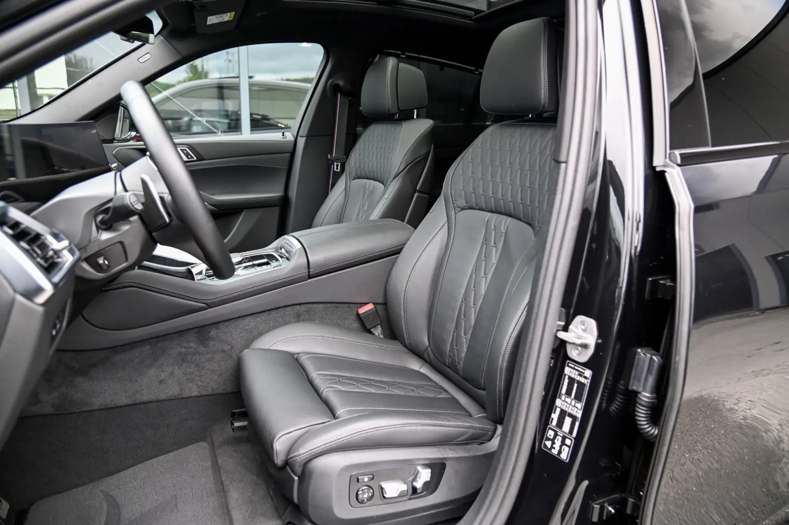 X6 xDrive30d M Sport Pro  Pano  AHK  HUD  22  !