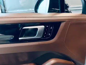 Porsche Cayenne Coupe Sport